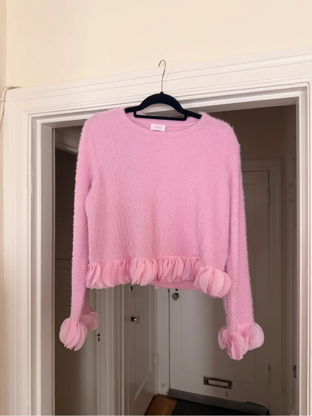 Soft Pink Ruffled Hem Sweater Top